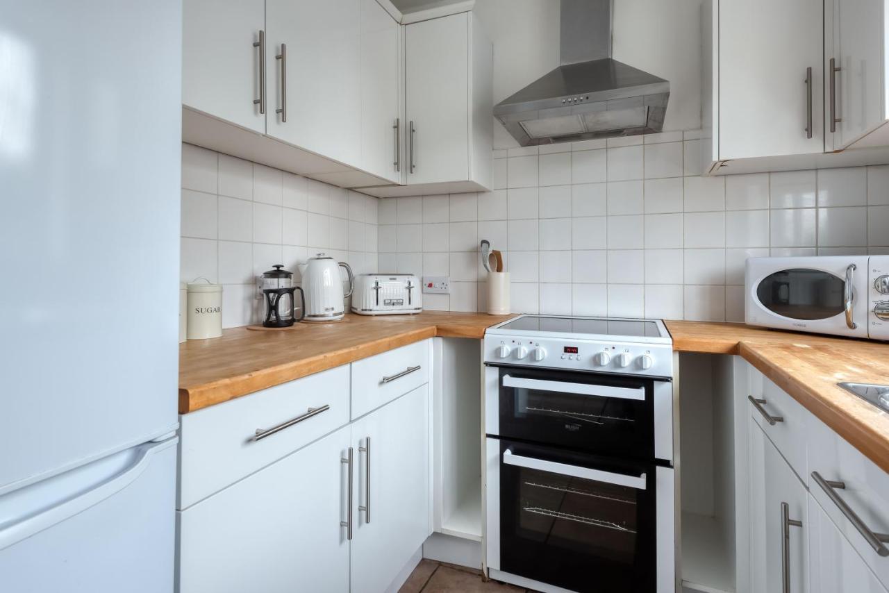 The Albert Road Flat Устър Екстериор снимка